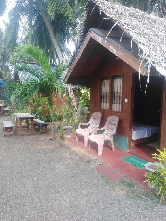 Blue Ocean Cabana Hotell Trincomalee Eksteriør bilde