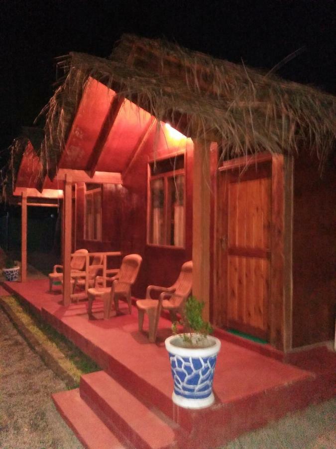 Blue Ocean Cabana Hotell Trincomalee Eksteriør bilde